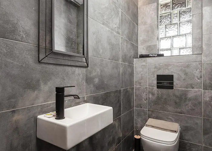 Tilemachos By Gm Luxury *